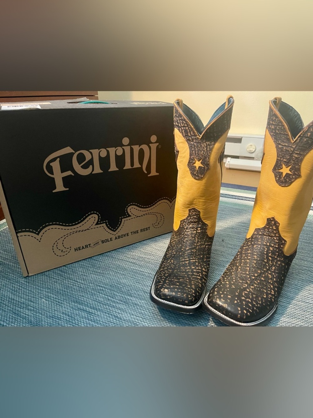 Ferrini Yellow and Brown Two-Tone Star Accent Men’s Cowboy Boots 13